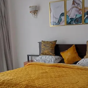 Apartment The Upscale Vikenyan Retreat