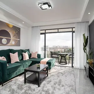 Serene, Beautiful In Kileleshwa Apartment Nairobi