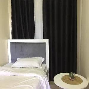 Silver Harbor Apartment *