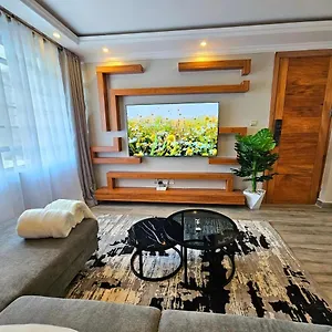 Noble Heights 2 Bedroom In Jamhuri *