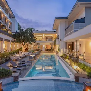 Kwetu Nairobi, Curio Collection By Hilton 5*