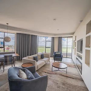 Apartman The Curve 2 Bedroom By Yourhost