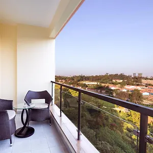 Apartment K's Place - Elegant 2 Bedroom With A Pool & Gym Nairobi