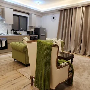 Elite Residence, Apt 17a * Nairobi