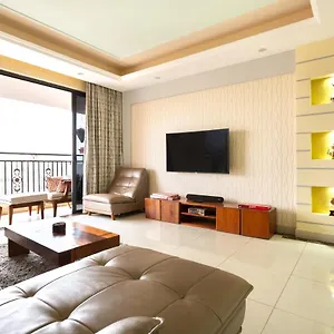 Fabulous Crestpark Penthouse Apartment