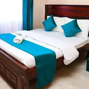 Apartment Sparkle Homes Fast Internet Free Parking Nairobi