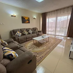 Kilimani 3 Bedroom With Pool Near Yaya Centre