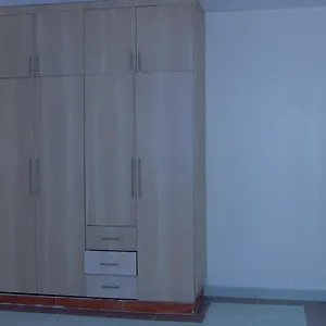 Homestay White House