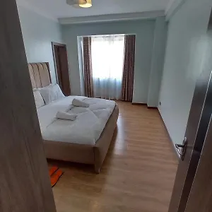 Vesta Garden Apartment