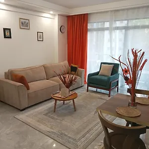 Cozy Modern 1br In Lavington Kilimani Bed & Breakfast