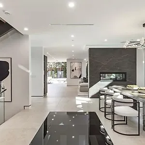 Spectre * Nairobi