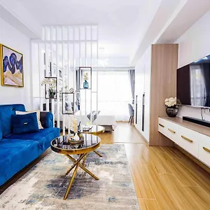 New Luxury In Apartment *