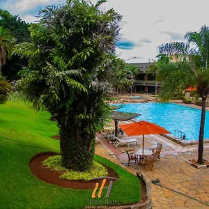 Hotel Utalii 3*
