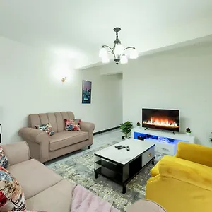 Pristine-2 Bedroom With Free Parking Apartment Nairobi
