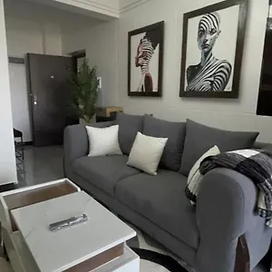 Apartment Cozy In Nairobi, Kenya *