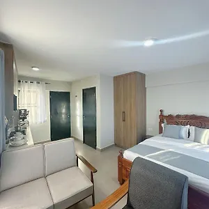 Miiza Realtors Panzió *