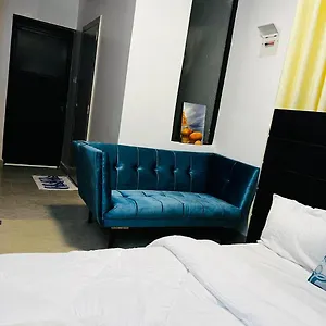 Apartment Sammy Homes