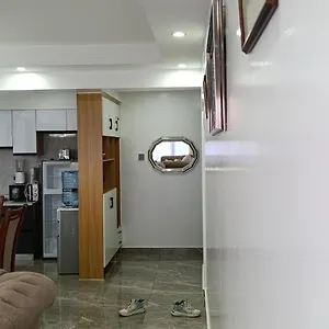 Macronhomes Homestay *