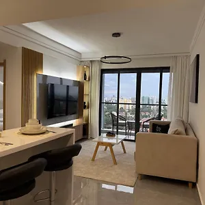 Apartment Skyline Suites-city View *