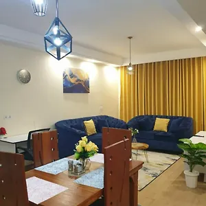 Garden View Haven Executive With Amazing Views ,gym ,ample Parking Space, Heated Swimming Pool And Proximity To Major Shopping Malls