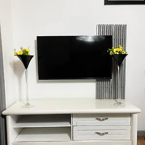 Apartment Woods