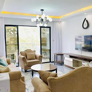 Apartment Luxury 2 Bedroom Kileleshwa With Pool,gym,netflix & Super Fast Wifi *