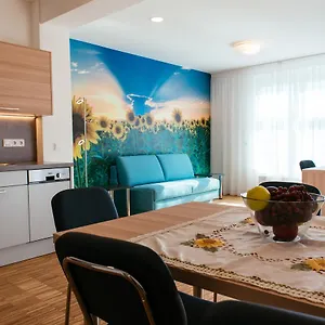 Heuberger Aparthotel 3*
