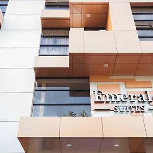 Hotel Emerald Cdo 2*