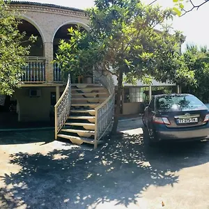Apartment Hause