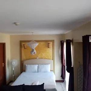 Bed & Breakfast Kim - Mvuli Studio