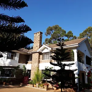 Maison Mitwaba Bed & Breakfast 3*