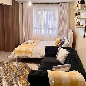 Hidden Ivy Homes Apartment