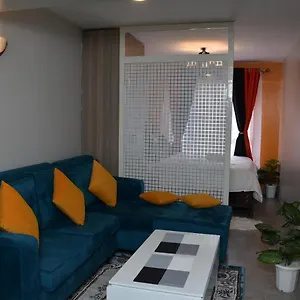 Tsavo Studio Lavish Home-307 *