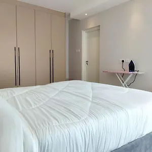 2 Bedroom In Parklands, Apartment *