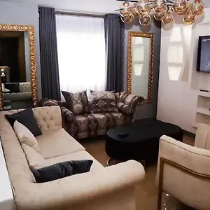 Airport Homes Homestay
