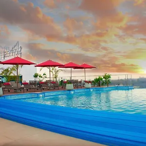 Apartment Skynest Westlands Secure New Modern & Chic *