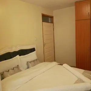 Apartment The Perfect Staycation, Spacious One Bedroom, Free Netflix & Wi-fi Nairobi