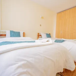 Art-inspired 3br Nairobi