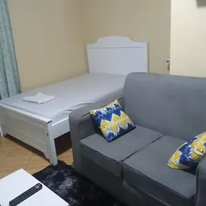 Gratia Studio 87junction, Along Waiyaki Way Guest house Nairobi