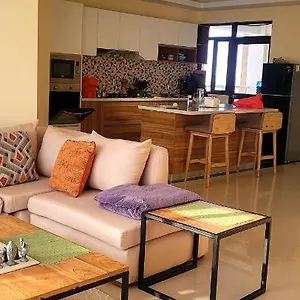 Apartment Charming 2 Bedroom Penthouse Apartment.