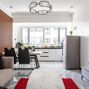 Inikas Living Luxurious 1 Bedroom Apartment *