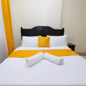 Essy Airbnb Apartment *