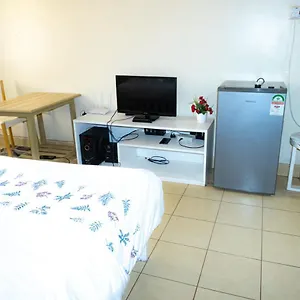 Judieh On Trm Drive Apartment *