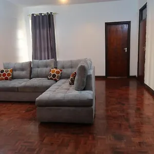 Happy Homes Airbnb Ngara/pangani, Apartment *