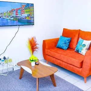 Ram Cozy With Pool, Free Parking Lot And Gym Along Ngong Road * Nairobi