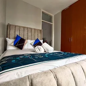 1 Bdr With Pool Apartment
