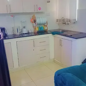 Guest house Triad Fedha