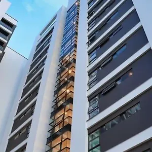 Astoria Lovely One Bedroom With Ac & Ups In Lavington *