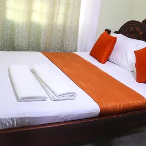 Zedek 103 * Nairobi
