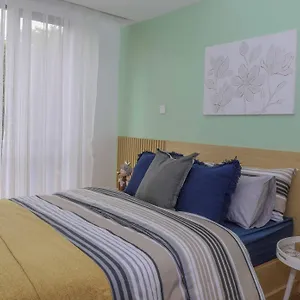 Laurel Hill-suites Apartment